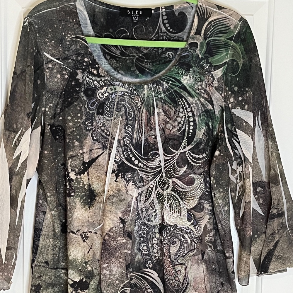 B.L.E.U. 2X Blouse